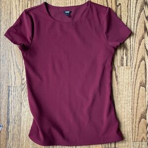 Express Short Sleeve Scoop Neck Top - Wine
